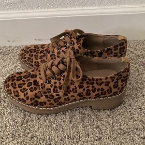Cheetah oxford type shoes